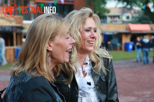 Sfeerfoto Pinkster Party Raalte - zaterdag 11 juni 2011