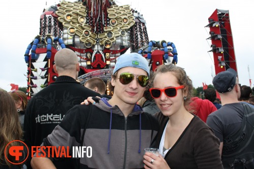 Sfeerfoto DefQon 1 - zaterdag 25 juni 2011