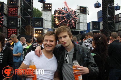 Sfeerfoto DefQon 1 - zaterdag 25 juni 2011