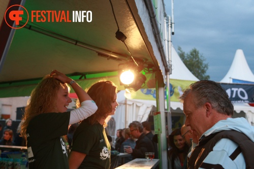 Sfeerfoto Drakenboot Festival Apeldoorn - vrijdag 24 juni 2011