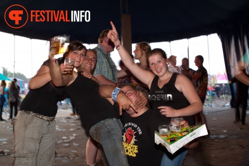 Sfeerfoto Zwarte Cross Festival - vrijdag 15 juli 2011