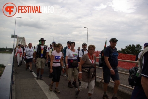 Sfeerfoto Vierdaagse Feesten - dinsdag 19 juli 2011