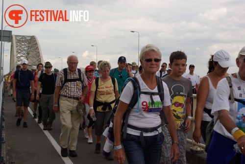 Sfeerfoto Vierdaagse Feesten - dinsdag 19 juli 2011