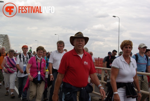 Sfeerfoto Vierdaagse Feesten - dinsdag 19 juli 2011