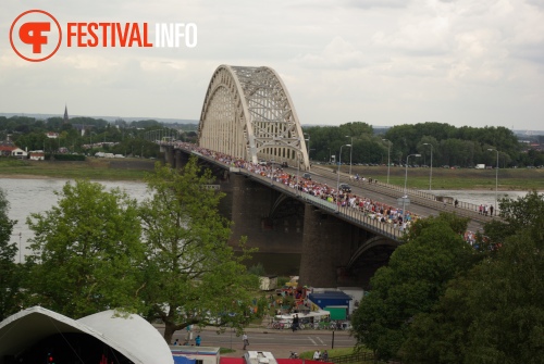 Sfeerfoto Vierdaagse Feesten - dinsdag 19 juli 2011