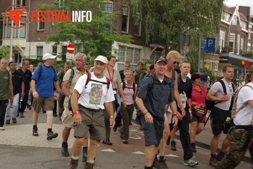 Sfeerfoto Vierdaagse Feesten - dinsdag 19 juli 2011
