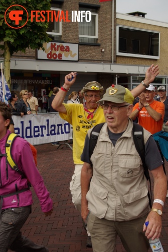 Sfeerfoto Vierdaagse Feesten - woensdag 20 juli 2011