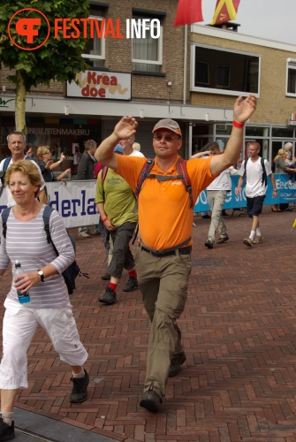 Sfeerfoto Vierdaagse Feesten - woensdag 20 juli 2011