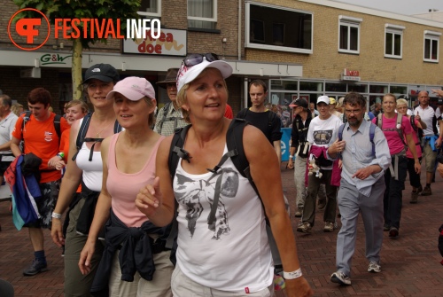 Sfeerfoto Vierdaagse Feesten - woensdag 20 juli 2011