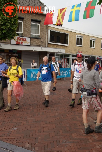 Sfeerfoto Vierdaagse Feesten - woensdag 20 juli 2011