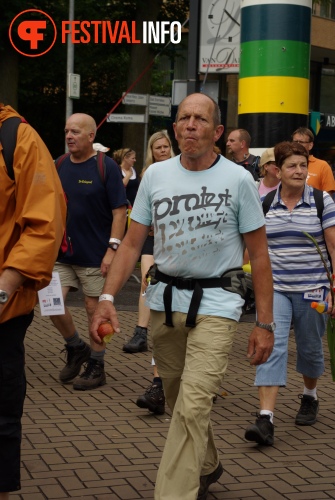 Sfeerfoto Vierdaagse Feesten - woensdag 20 juli 2011