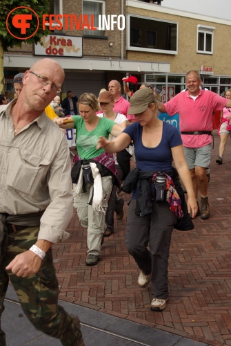 Sfeerfoto Vierdaagse Feesten - woensdag 20 juli 2011