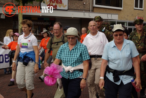 Sfeerfoto Vierdaagse Feesten - woensdag 20 juli 2011