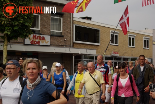 Sfeerfoto Vierdaagse Feesten - woensdag 20 juli 2011