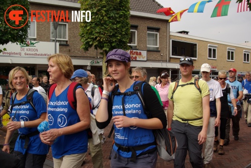 Sfeerfoto Vierdaagse Feesten - woensdag 20 juli 2011