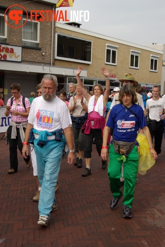 Sfeerfoto Vierdaagse Feesten - woensdag 20 juli 2011