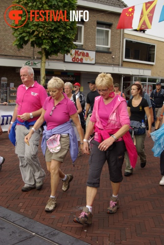 Sfeerfoto Vierdaagse Feesten - woensdag 20 juli 2011
