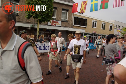 Sfeerfoto Vierdaagse Feesten - woensdag 20 juli 2011