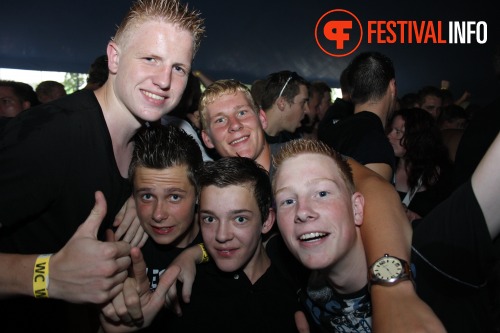 Sfeerfoto Free Festival: The Harder Styles - zaterdag 16 juli 2011