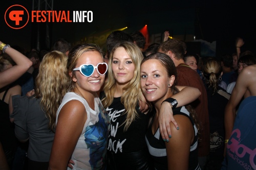 Sfeerfoto Free Festival: The Harder Styles - zaterdag 16 juli 2011
