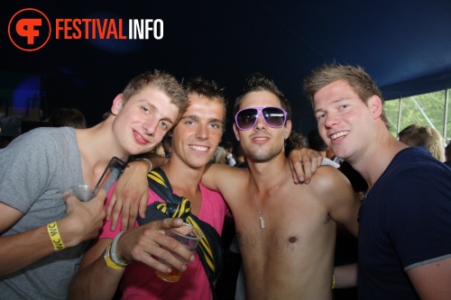 Sfeerfoto Free Festival: The Harder Styles - zaterdag 16 juli 2011