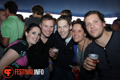 Sfeerfoto Free Festival: The Harder Styles - zaterdag 16 juli 2011