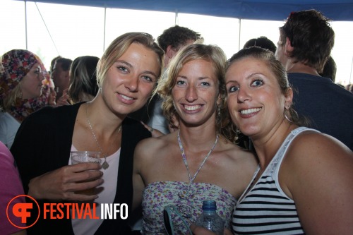 Sfeerfoto Free Festival: The Harder Styles - zaterdag 16 juli 2011
