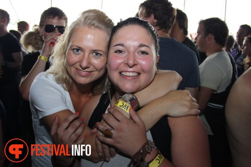Sfeerfoto Free Festival: The Harder Styles - zaterdag 16 juli 2011