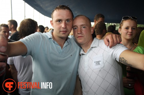 Sfeerfoto Free Festival: The Harder Styles - zaterdag 16 juli 2011