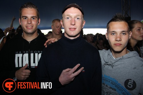 Sfeerfoto Free Festival: The Harder Styles - zaterdag 16 juli 2011