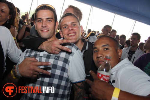Sfeerfoto Free Festival: The Harder Styles - zaterdag 16 juli 2011