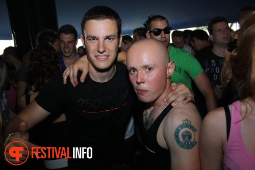 Sfeerfoto Free Festival: The Harder Styles - zaterdag 16 juli 2011