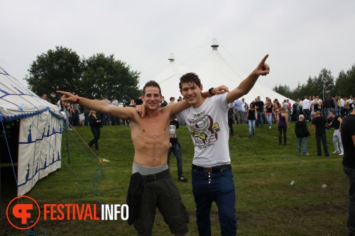 Sfeerfoto Free Festival: The Harder Styles - zaterdag 16 juli 2011