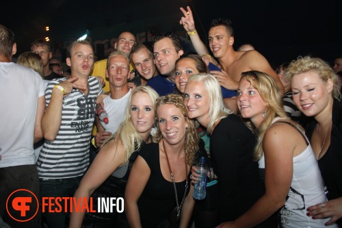 Sfeerfoto Free Festival: The Harder Styles - zaterdag 16 juli 2011