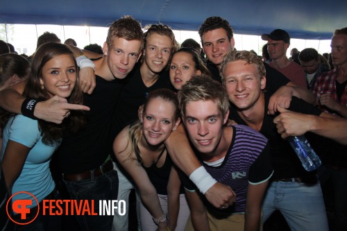 Sfeerfoto Free Festival: The Harder Styles - zaterdag 16 juli 2011