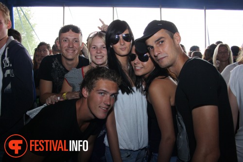 Sfeerfoto Free Festival: The Harder Styles - zaterdag 16 juli 2011