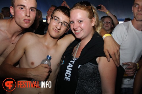 Sfeerfoto Free Festival: The Harder Styles - zaterdag 16 juli 2011