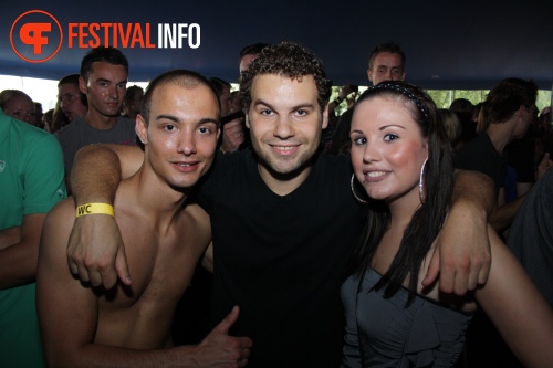 Sfeerfoto Free Festival: The Harder Styles - zaterdag 16 juli 2011