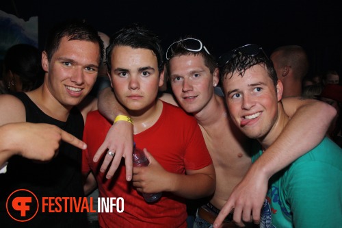 Sfeerfoto Free Festival: The Harder Styles - zaterdag 16 juli 2011