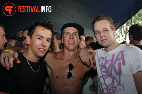 Sfeerfoto Free Festival: The Harder Styles - zaterdag 16 juli 2011
