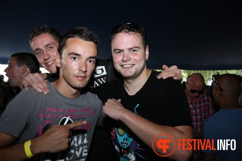 Sfeerfoto Free Festival: The Harder Styles - zaterdag 16 juli 2011