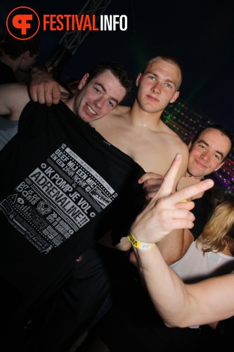 Sfeerfoto Free Festival: The Harder Styles - zaterdag 16 juli 2011