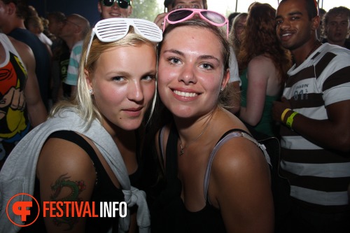 Sfeerfoto Free Festival: The Harder Styles - zaterdag 16 juli 2011