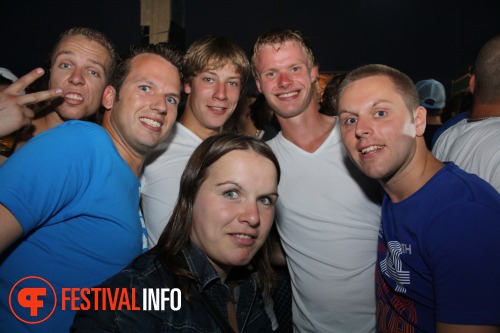 Sfeerfoto Free Festival: The Harder Styles - zaterdag 16 juli 2011