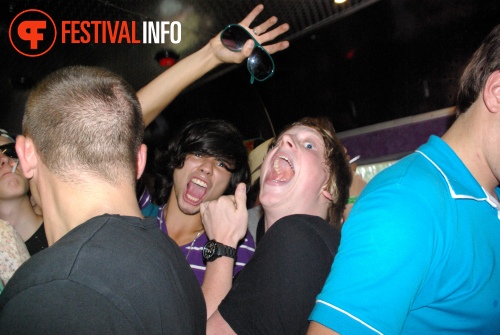Sfeerfoto 3FM Sziget A-train - vrijdag 5 augustus