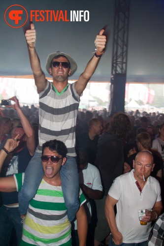 Sfeerfoto Dance Valley - zaterdag 6 augustus 2011