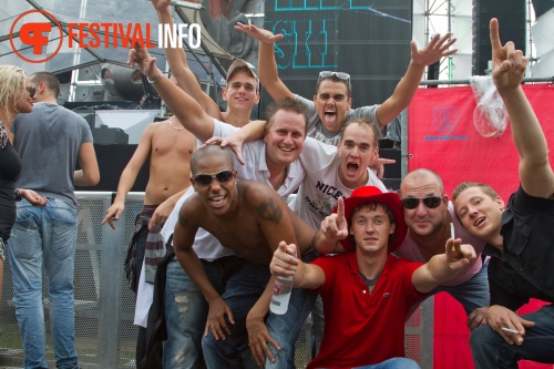 Sfeerfoto Dance Valley - zaterdag 6 augustus 2011