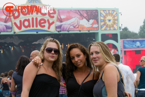 Sfeerfoto Dance Valley - zaterdag 6 augustus 2011