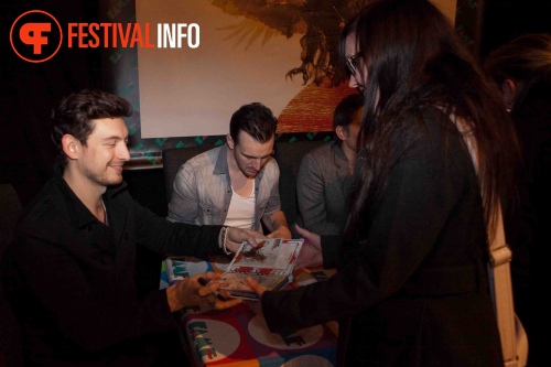 Sfeerfoto Snow Patrol Signeersessie - 10/11 - FAME Megastore