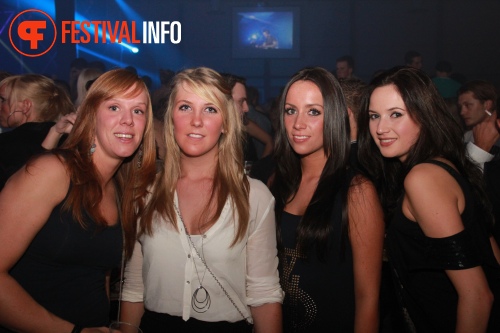 Sfeerfoto Groove Garden Indoor - zaterdag 26 november 2011